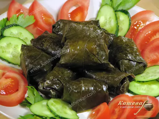 Азербайджанська долма у виноградному листі – рецепт з фото, азербайджанська кухня