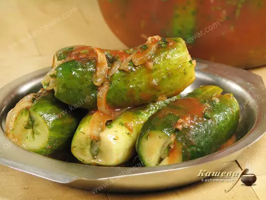Швидко солоні огірки – рецепт з фото, узбецька кухня