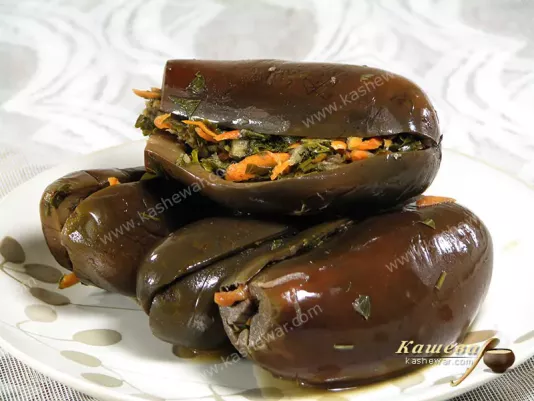 Солоні баклажани, фаршировані зеленню – рецепт з фото, азербайджанська кухня