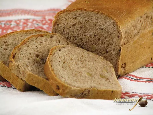 Гречаний хліб з волоськими горіхами – рецепт з фото, українська кухня
