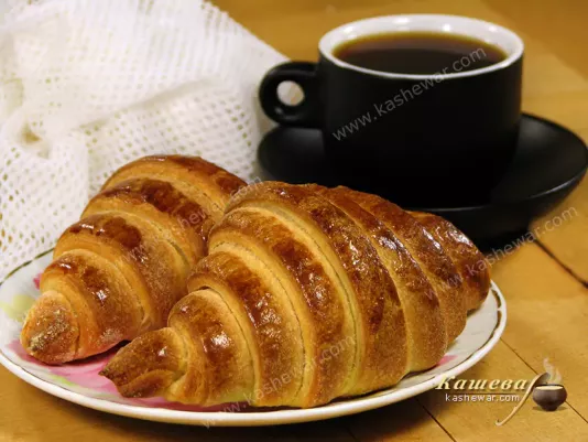 Croissants - recipe with photo, french cuisine