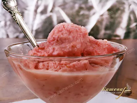 Морозиво з полуницею – рецепт з фото, десерт