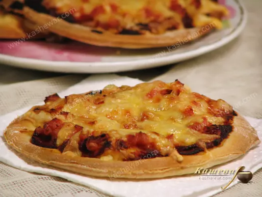 Mini pizza (smazhenka) – recipe with photo, Belarusian cuisine