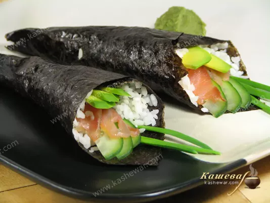 Hand-rolled sushi (temaki-zushi) – recipe with photo, Japanese cuisine
