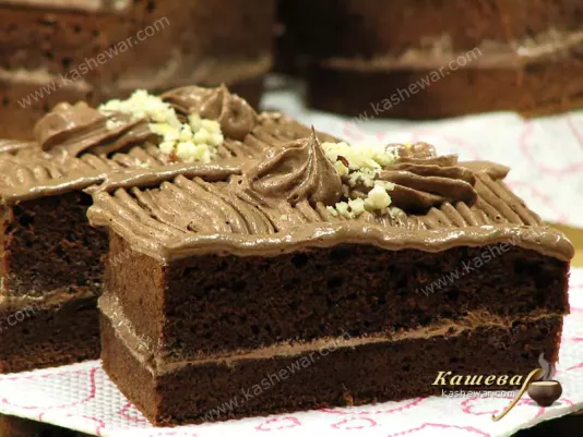 Biscuit cake with butter chocolate cream – recipe with photo, confectionery
