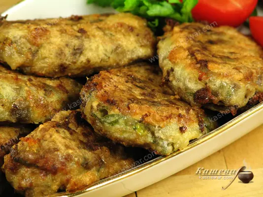 Котлети з баклажанів із соусом – рецепт з фото, турецька кухня