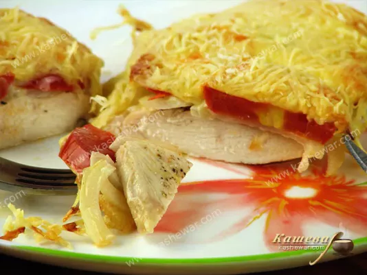 Куряче філе, запечене з помідорами та сиром – рецепт з фото, французька кухня