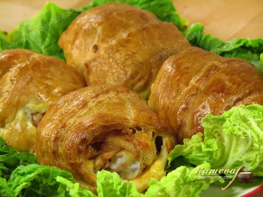 Курячі стегенця у листковому тесті – рецепт з фото, французька кухня