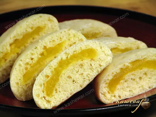 Milk hand pies with yellow filling - recipe with photo, Chinese cuisine