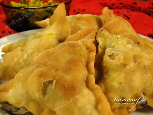 Potato samsa - recipe with photo, Indian cuisine