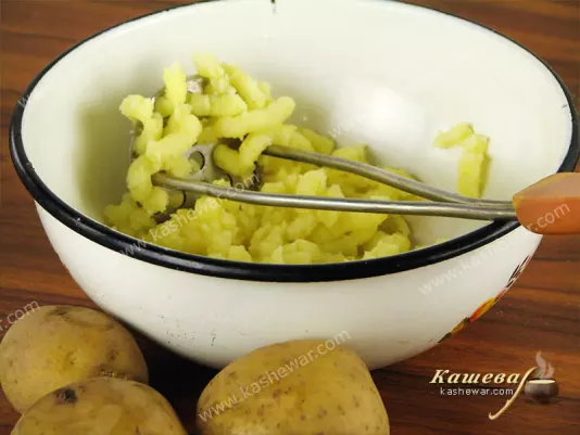 Boiled mashed potatoes