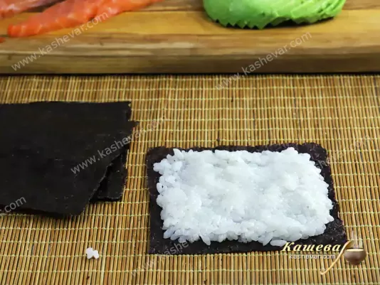 Нори и рис для суши