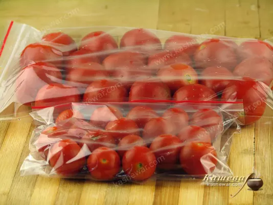 Packaged tomatoes