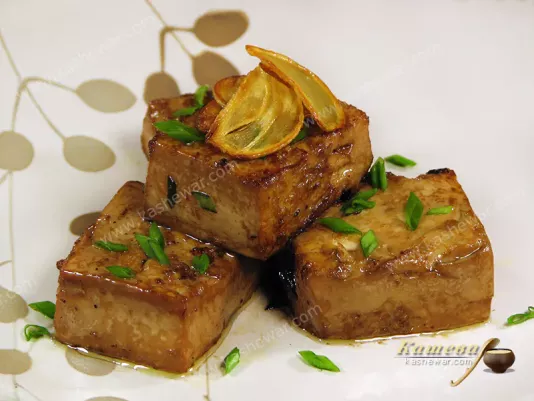 Смажений тофу з карамельним соусом (Агедаші тофу) – рецепт з фото, японська кухня