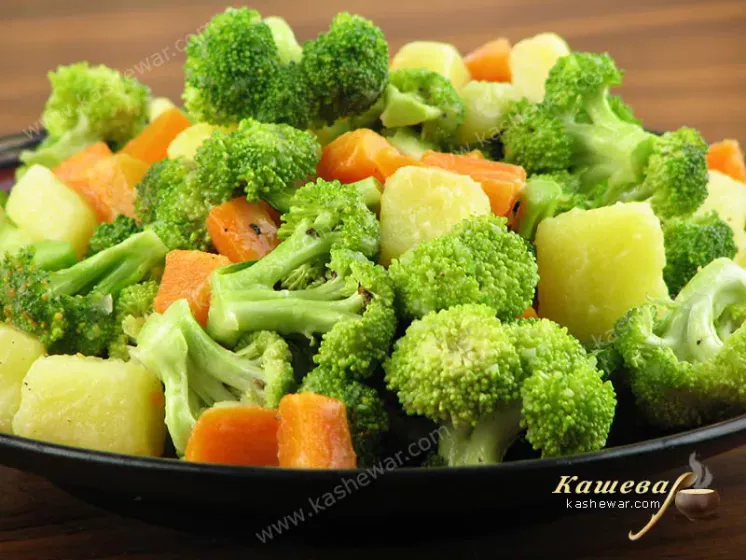 Салат з броколі, моркви та картоплі – рецепт з фото, марокканська кухня