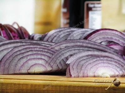 Фиолетовый лук – ингредиент рецептов