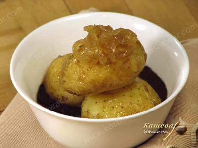 Никкорогаси – картофель, сваренный в бульоне даси