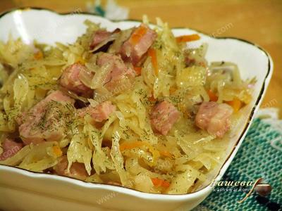 Баварский салат из квашеной капусты