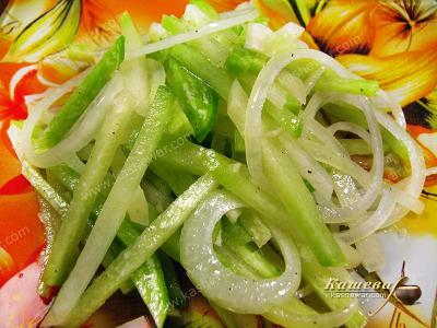 Салат из зеленой редьки (Сай)