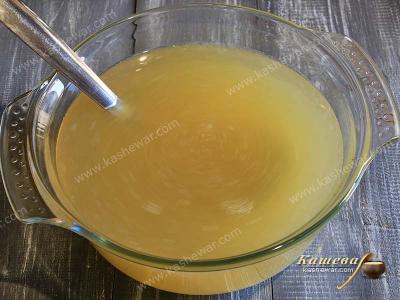 Lemon juice with ginger