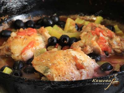 Chicken in red wine with vegetables