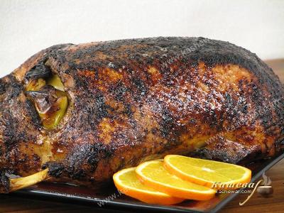 Duck smeared with honey and baked