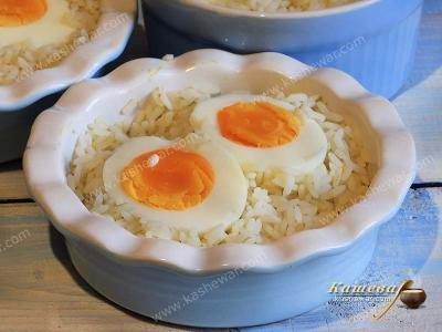 Rice and eggs in a baking dish