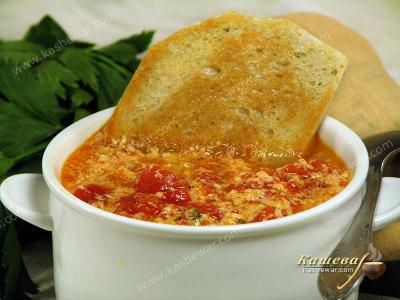 Суп с помидорами и сладким перцем по-тоскански