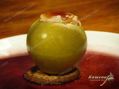 Apples in Wine – recipe with photo, bulgarian cuisine