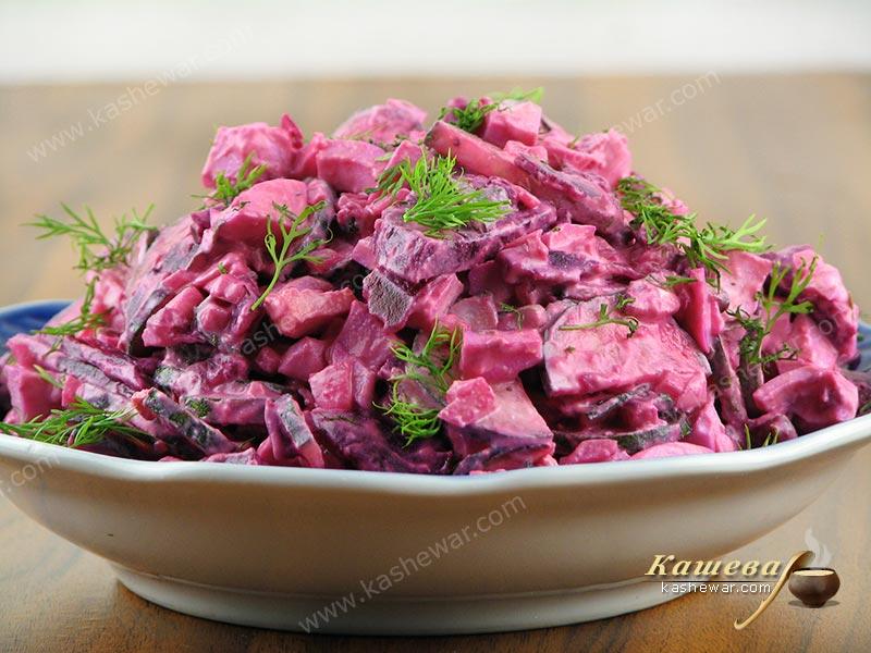 Салат из свеклы и огурцов – рецепт с фото, белорусская кухня